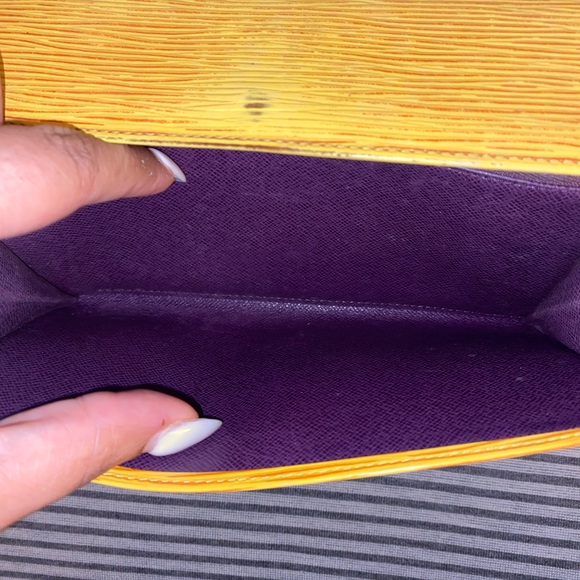 LV wallet - Picture 4 of 11